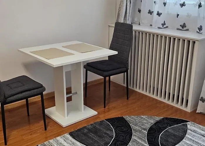 T&m Apartment *