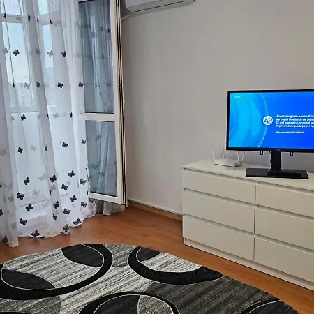 Apartment T&m *